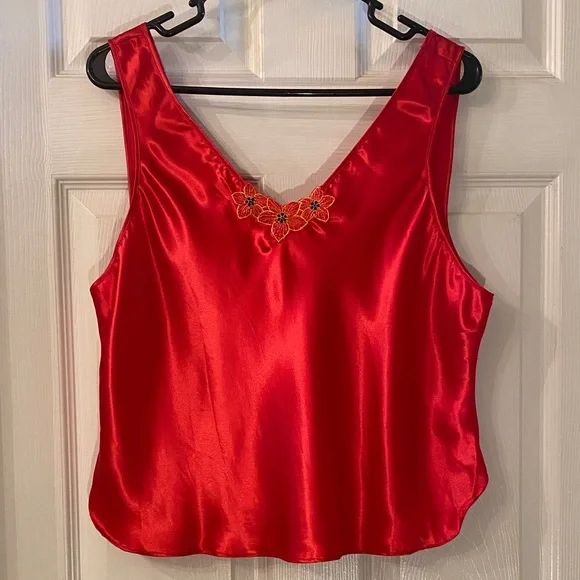 Vintage Vibrant Red Satin Camisole with Floral Detail - Picture 3 of 9